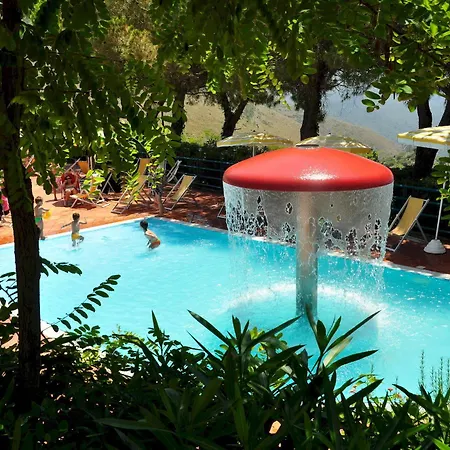 Aparthotel Club Pianetamaratea 4*