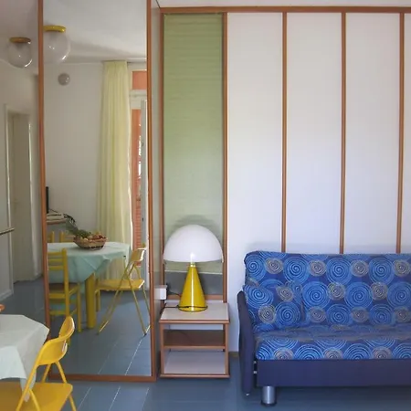 Aparthotel Club Pianetamaratea 4*